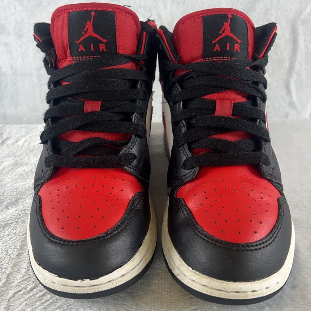 Kids Nike Air Jordan 1 mid, red white and black size 4.5